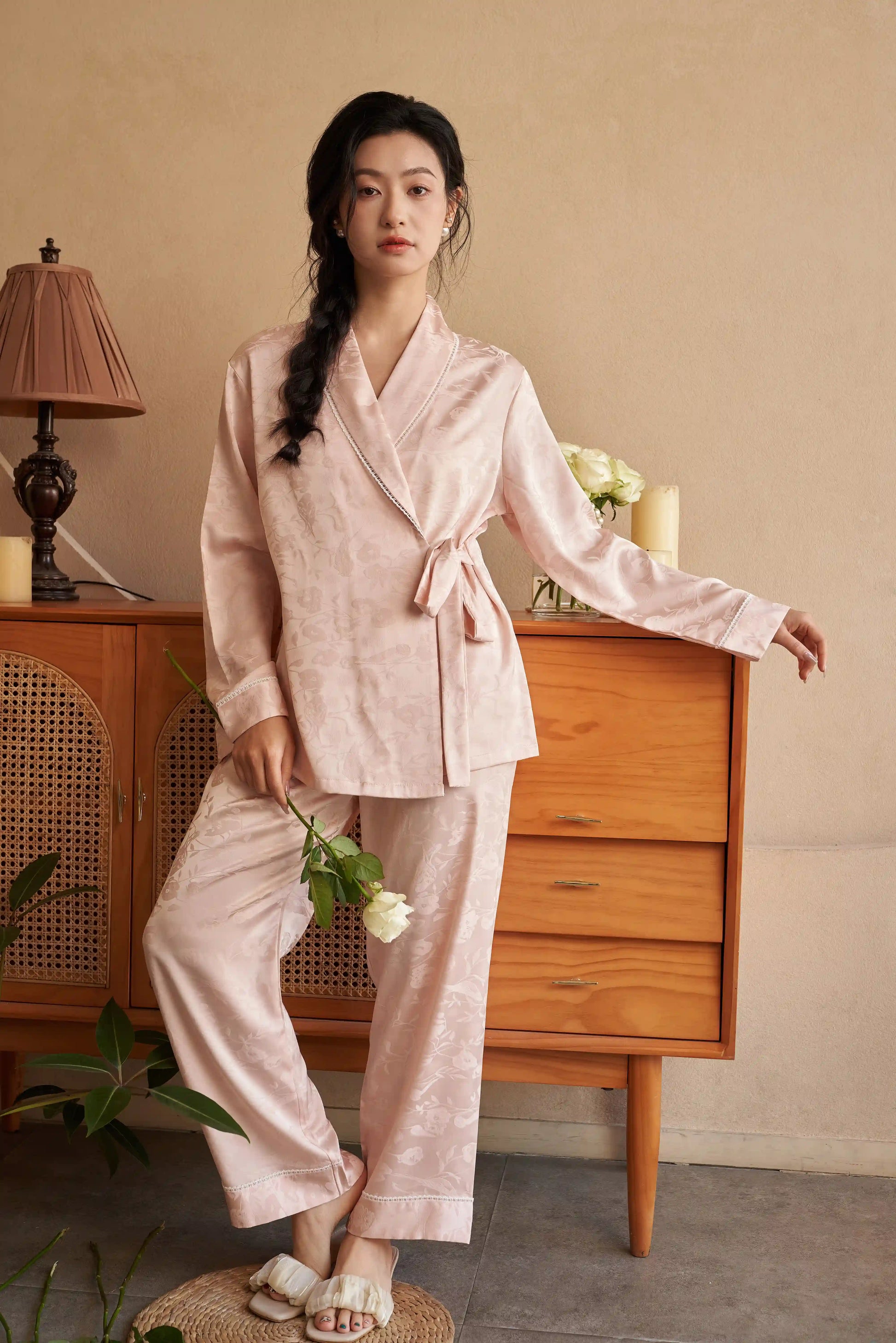 Oriental style pajamas - Misty Flower Shadows - Pink