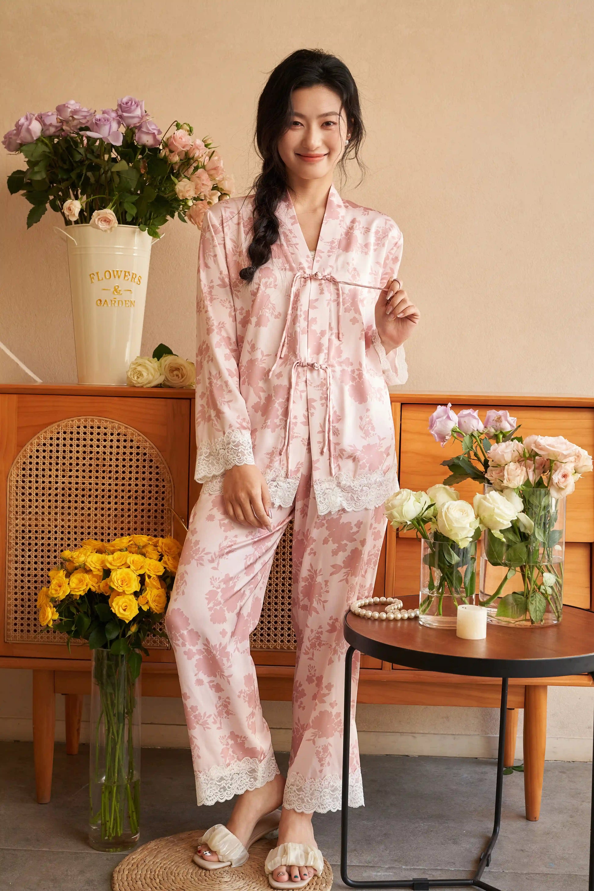 Oriental style pajamas - Dreamlike Flower Shadows - Pink