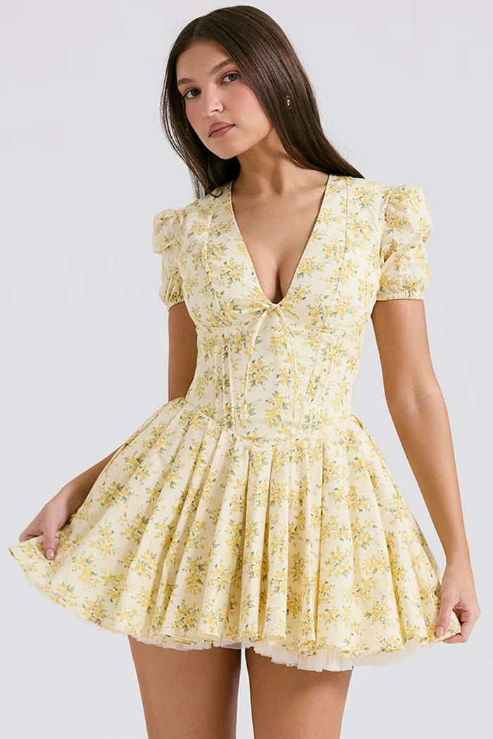 Low Cut Floral Tulle Mini Pleated Skirt
