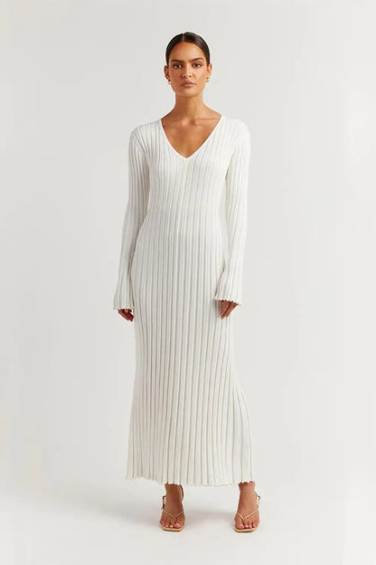 Simple casual V-neck solid color knitted midi dress