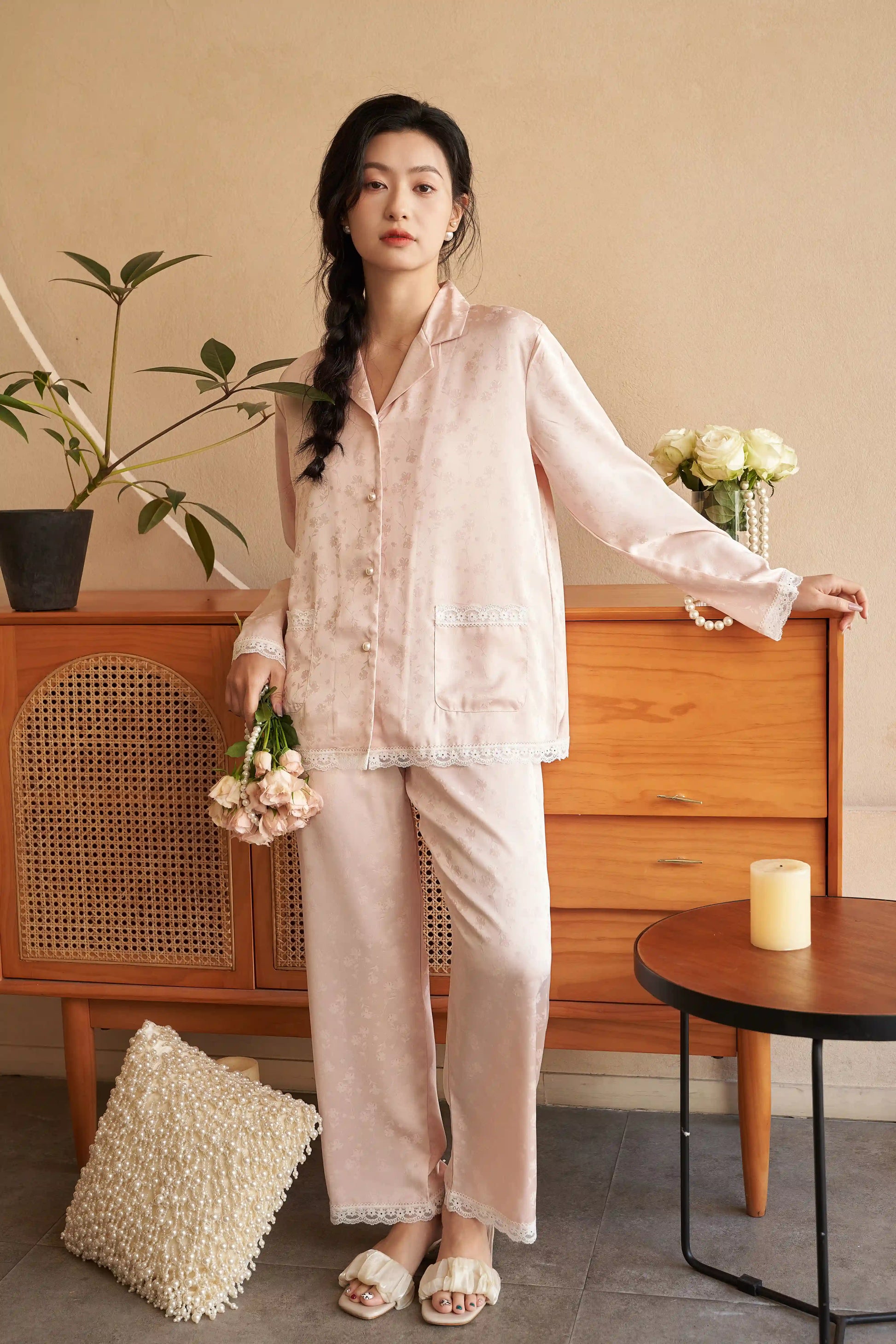 Oriental lace pajamas - Dreaming of Flowers