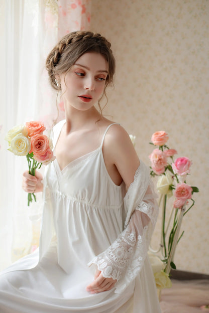 Romantic and elegant Nightgown/Home wear