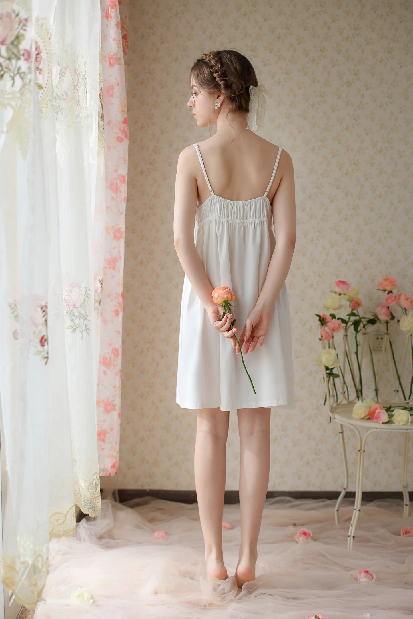 Romantic and elegant Nightgown/Home wear