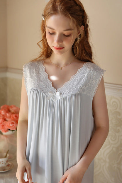 Simple and elegant Nightgown/Home wear